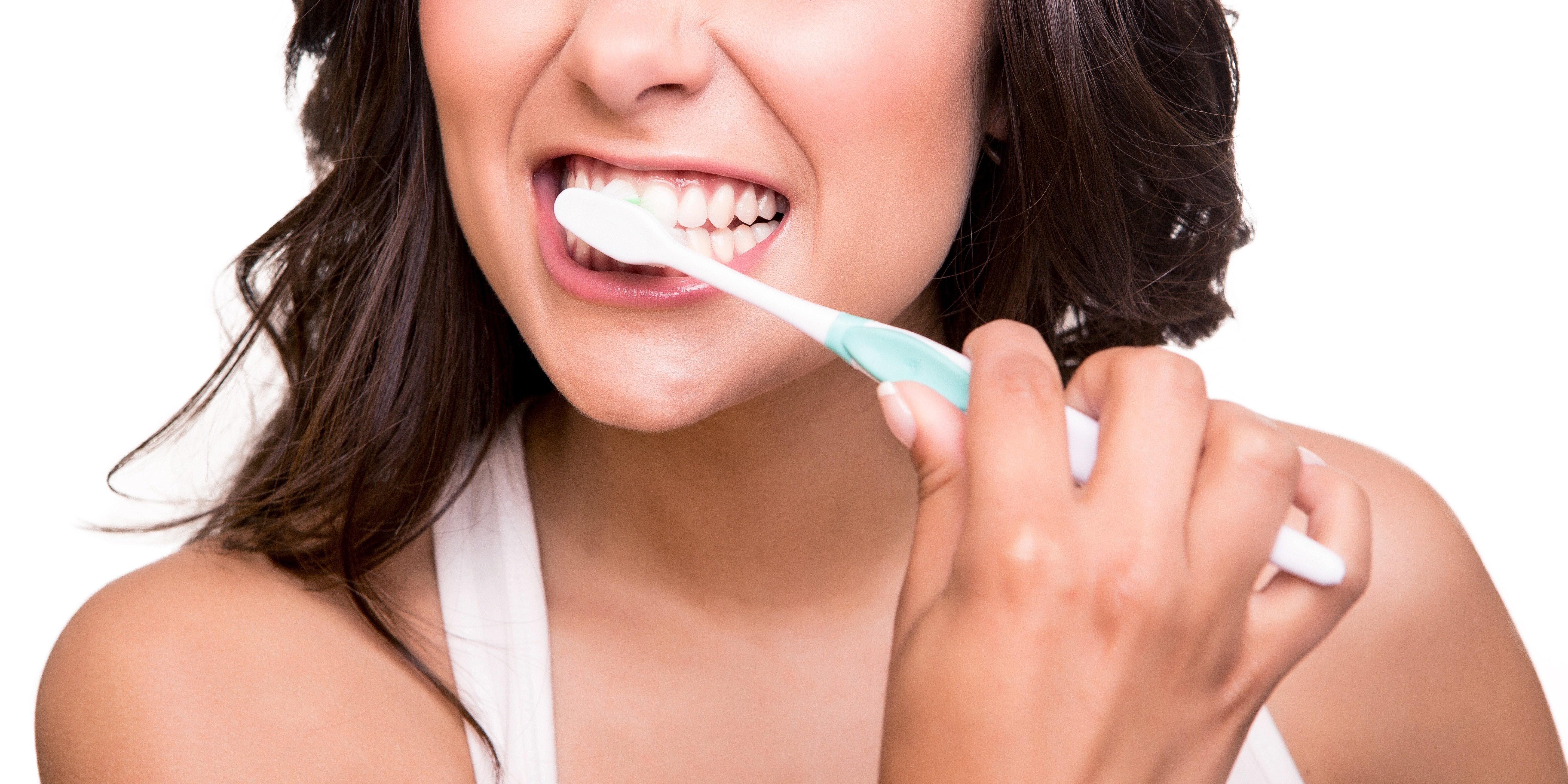 Clareamento dental: 7 vantagens de ir a uma clínica especializada